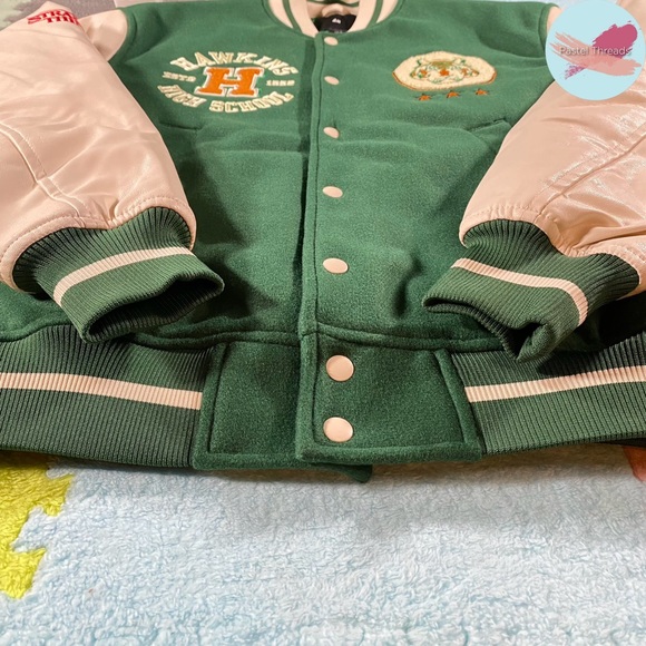 NWOT Ltd. Ed. H&M, Green, Stranger Things Hawkins High Tigers Letterman Jacket - Picture 8 of 13